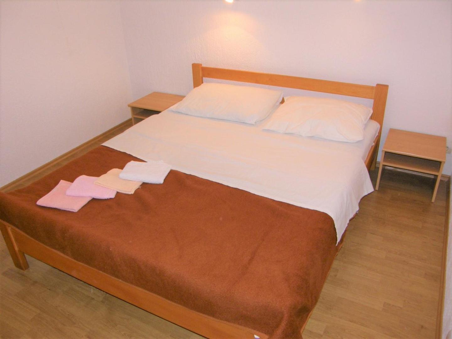 Apartments Miljenka Baška Buitenkant foto
