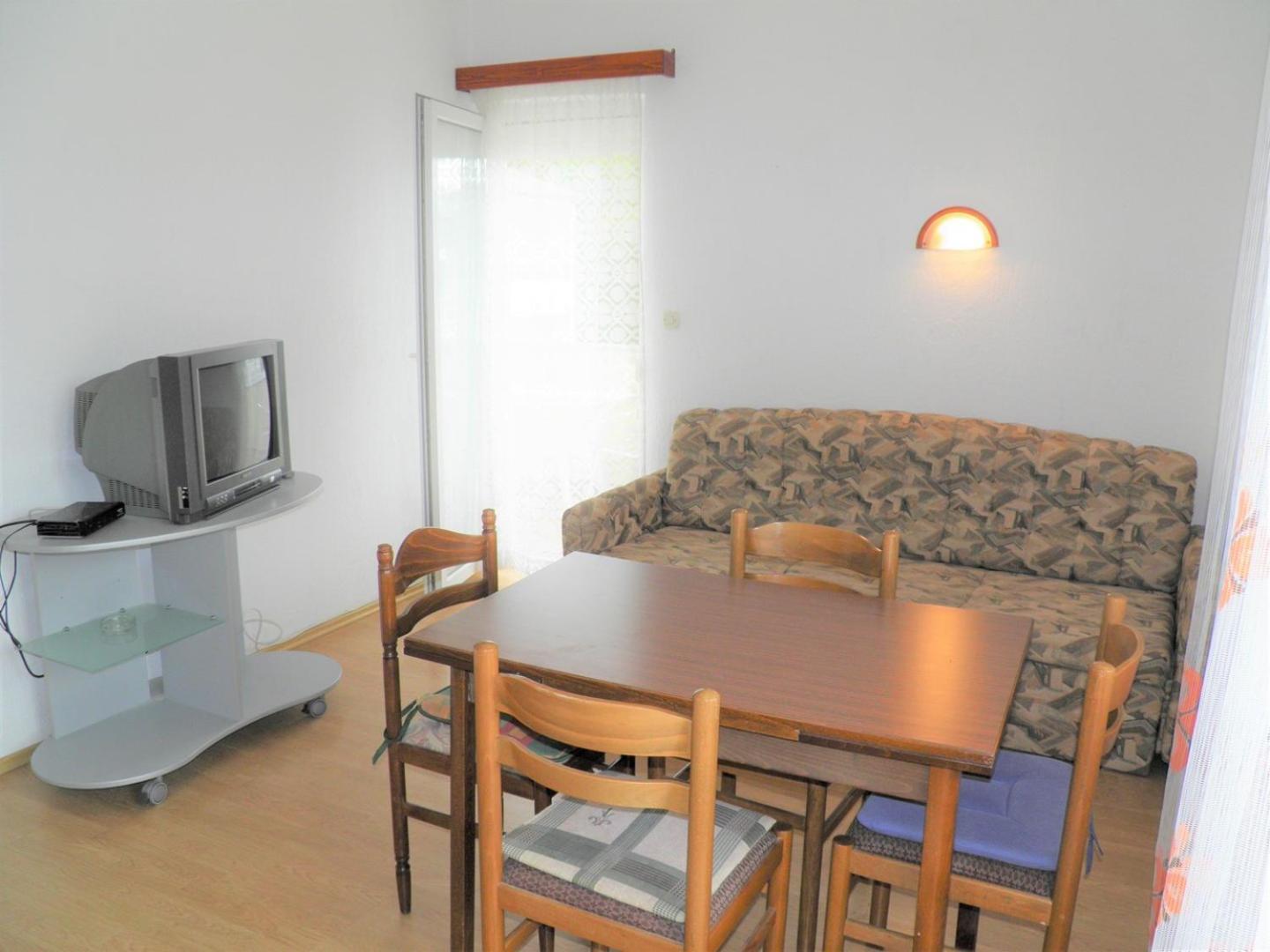 Apartments Miljenka Baška Buitenkant foto