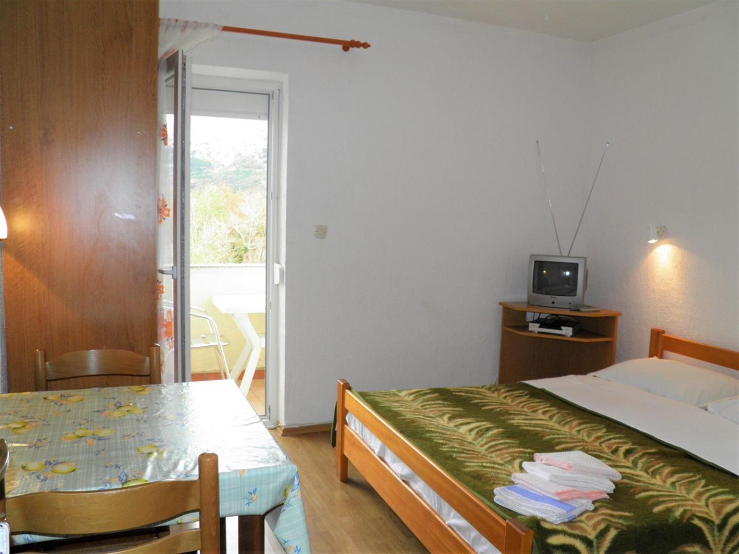 Apartments Miljenka Baška Buitenkant foto